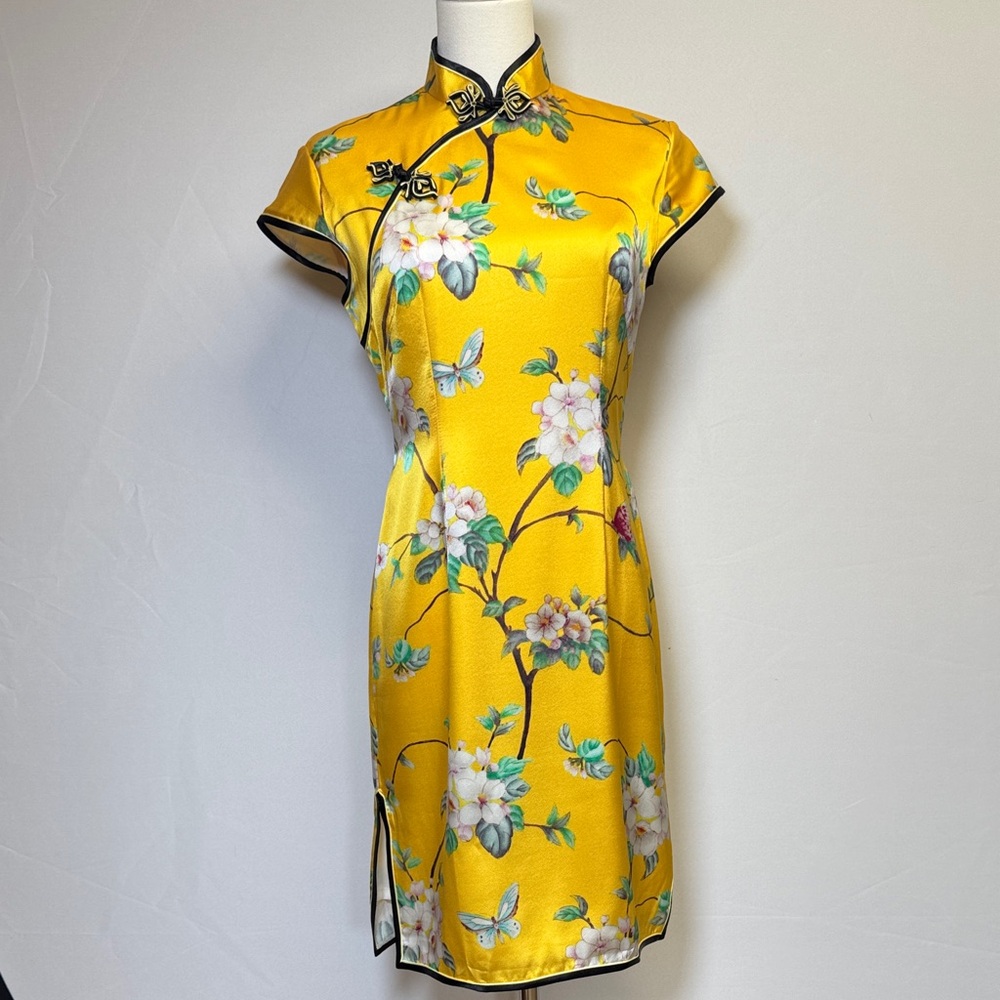 Yellow Silk Floral Cheongsam Size Large